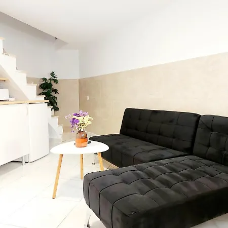 Estudios Gloria Apartament *