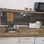 Estudios Gloria Apartment *