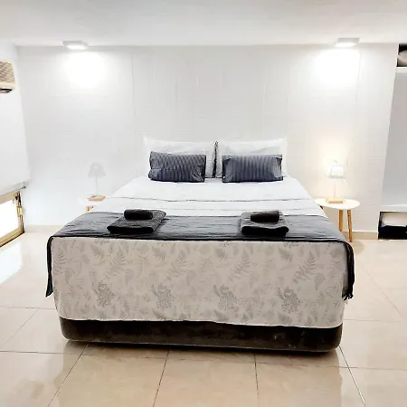 Estudios Gloria アリカンテ