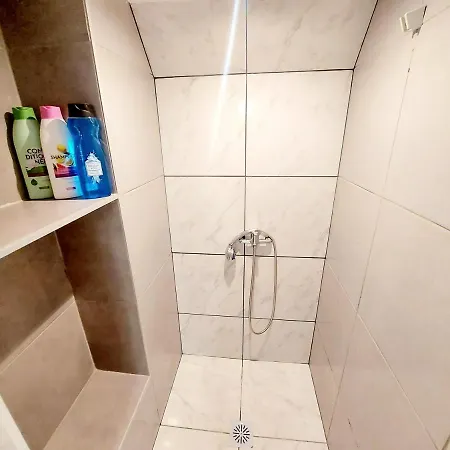 Estudios Gloria アパート アリカンテ